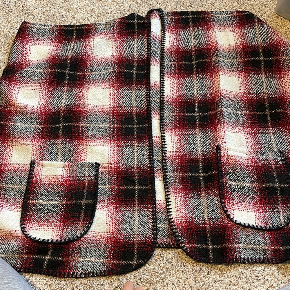 Buffalo Plaid cape